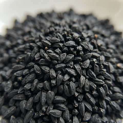 Guide Complet des Graines de Nigelle : Tout Savoir en 2026